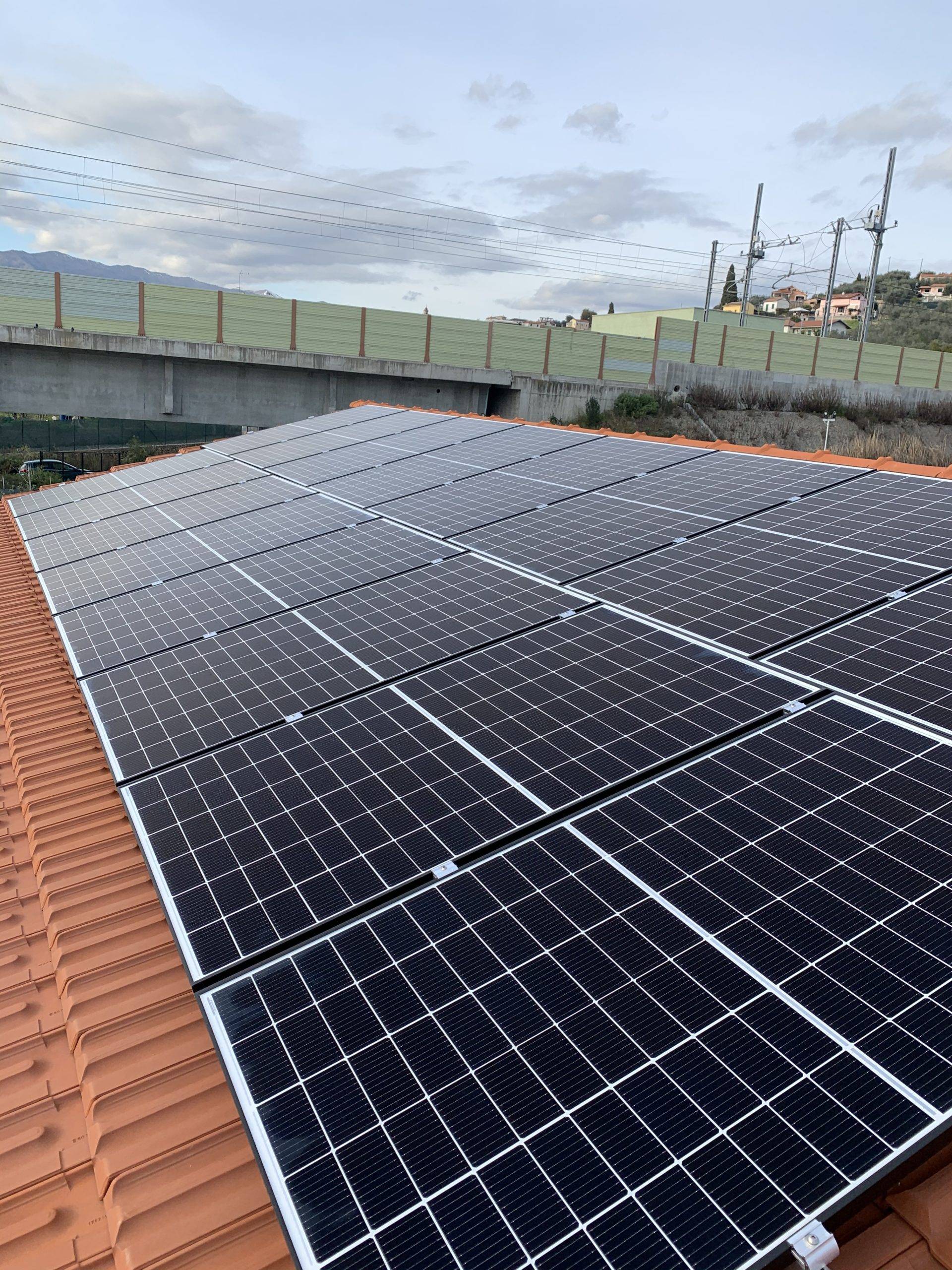 Fotovoltaico-6kW-Imperia-IT-18100-1